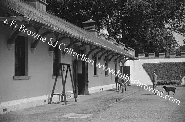 KILLEEN CASTLE   STABLE YARD VERANDA